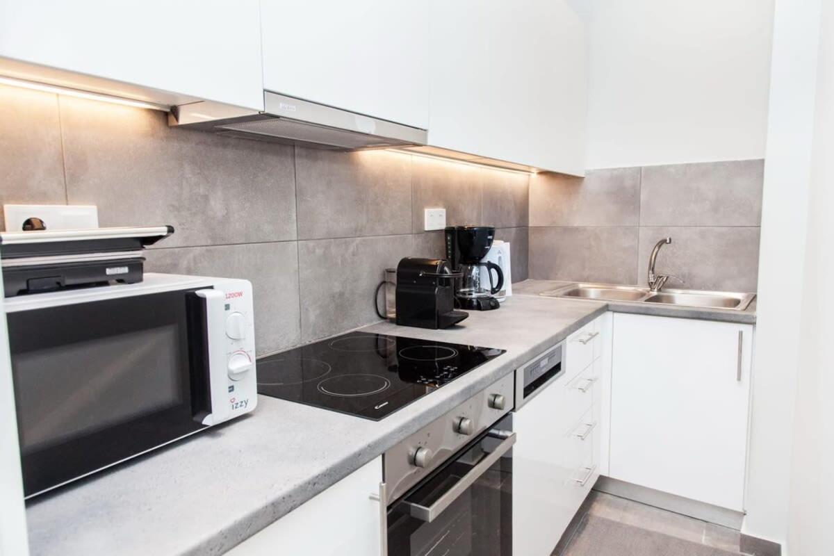 Kolonaki Gem Chic Modern Apartment