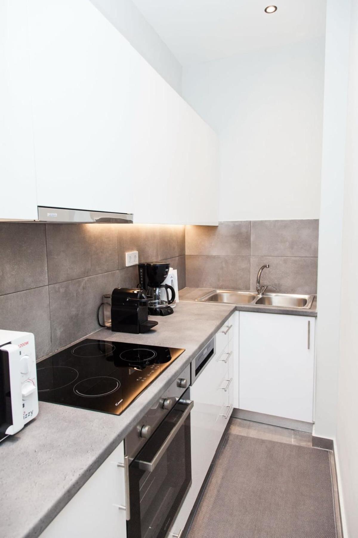 Kolonaki Gem Chic Modern Athens